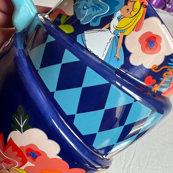 Disney mug | Alice in the Wonderland - Picture 6 of 7